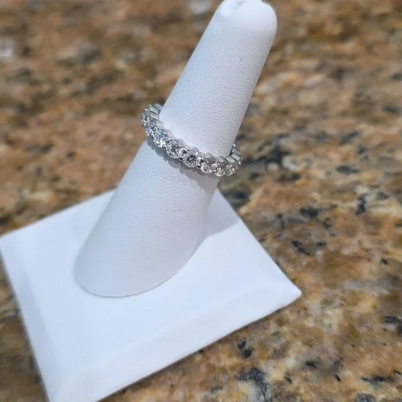 Platinum 2.88 CT Diamond Eternity Band - SZ 6 - Picture 4 of 14